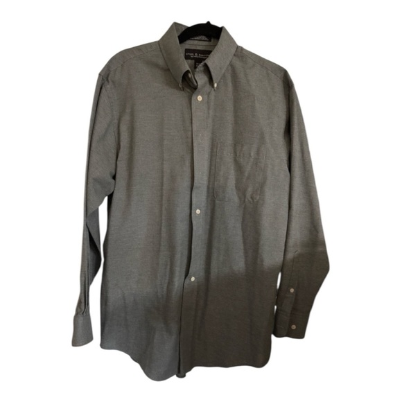 Croft & Barrow Gray Casual Button Down Shirt. - Picture 4 of 4